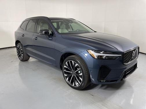 2026 Volvo XC60 B5 MILD