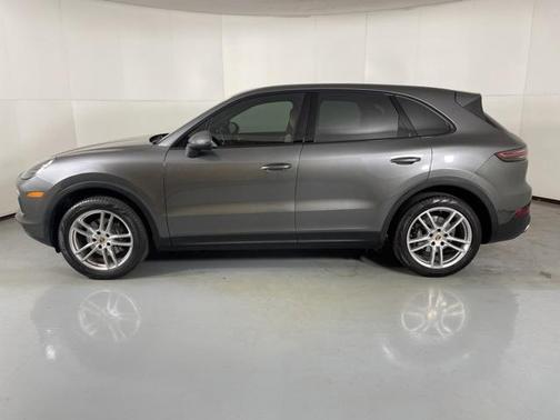 2019 Porsche Cayenne Base
