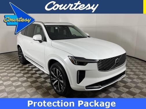 2025 Volvo XC90 B5 Core