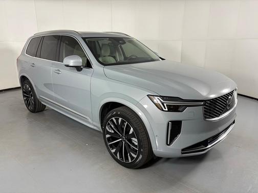 2026 Volvo XC90 Plug-In Hybrid T8 Ultra 7-Seater