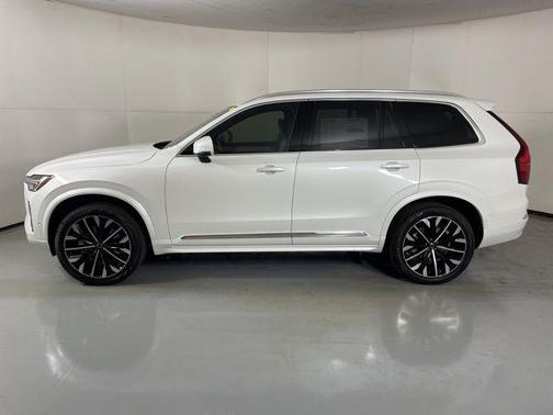 2026 Volvo XC90 B5 Plus 7-Seater