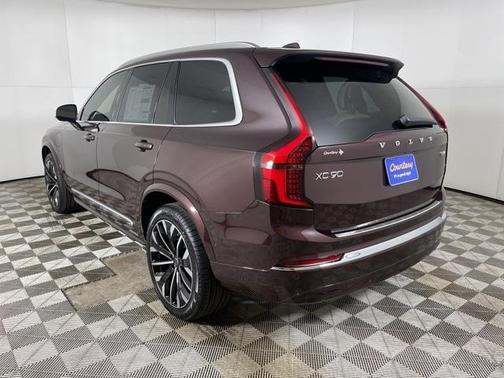 2025 Volvo XC90 Plug-In Hybrid T8 Ultra 6-Seater