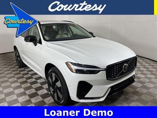 Crystal White Metallic 2025 Volvo XC60 Plug-In Hybrid T8 Plus