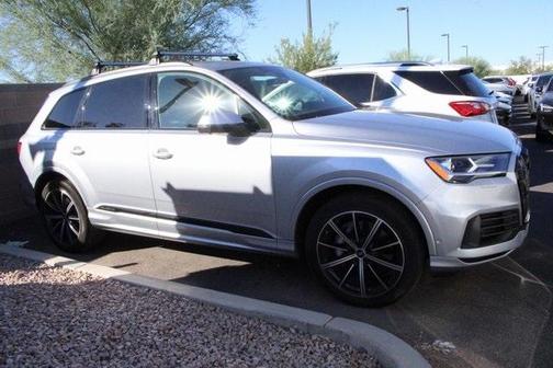 2022 Audi Q7 55 Premium Plus