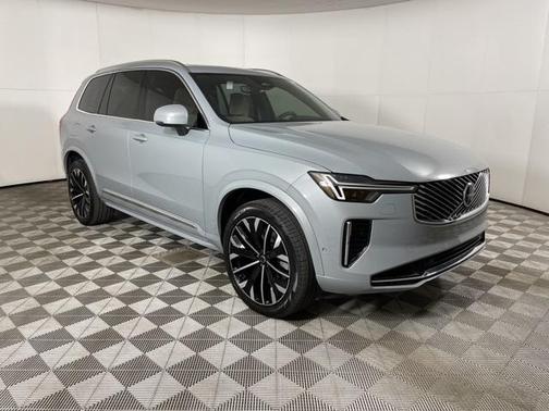 2025 Volvo XC90 Plug-In Hybrid T8 Plus 6-Seater