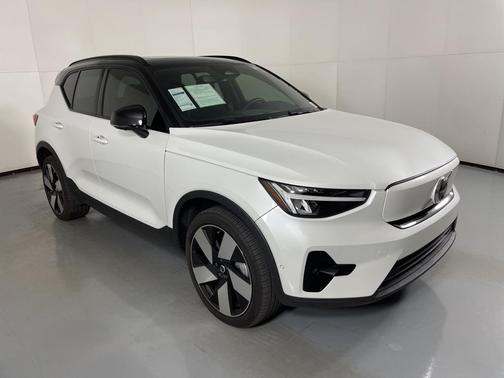 2023 Volvo XC40 Recharge Pure Electric Twin Plus