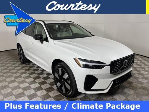 2025 Volvo XC60 Plug-In Hybrid T8 Plus