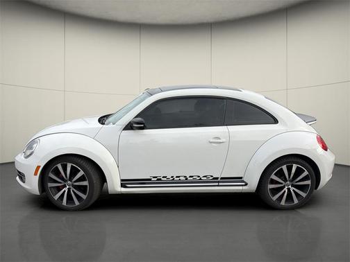 2013 Volkswagen Beetle 