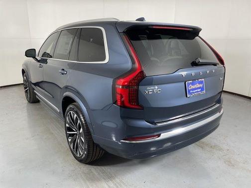2026 Volvo XC90 B6 Plus 7-Seater