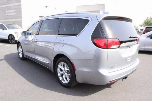 2018 Chrysler Pacifica Touring-L Plus