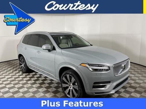 2025 Volvo XC90 Plug-In Hybrid T8 Plus 7-Seater