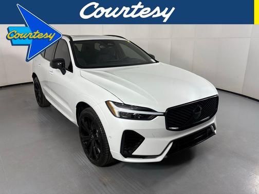 Crystal White 2026 Volvo XC60 Plug-In Hybrid T8 Ultra Black Edition