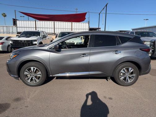 Gun Metallic 2023 Nissan Murano SV