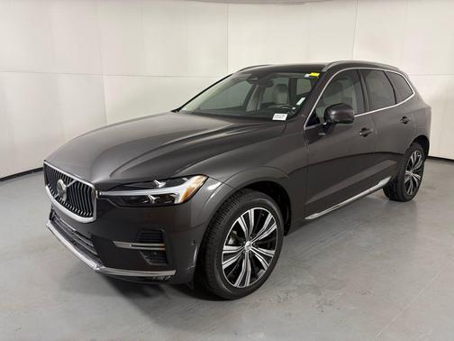2022 Volvo XC60 B5 Inscription