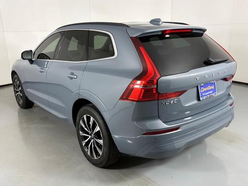 2023 Volvo XC60 B5 Core