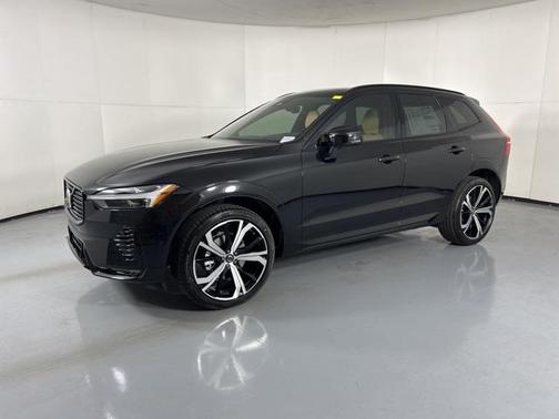 2025 Volvo XC60 B5 AWD Ultra