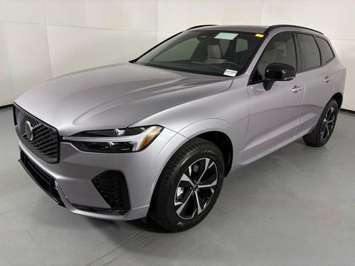 2026 Volvo XC60 B5 Core