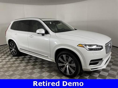 2025 Volvo XC90 Plug-In Hybrid T8 Plus 6-Seater