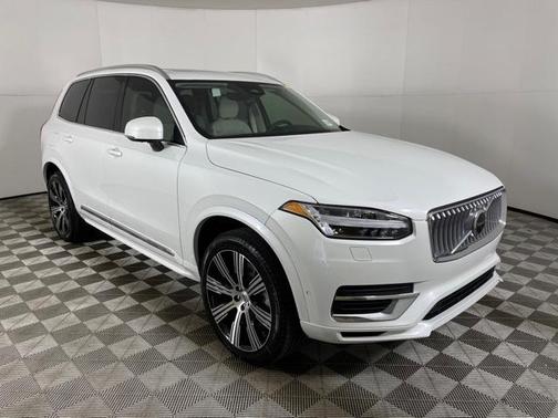 2024 Volvo XC90 Recharge Plug-In Hybrid T8 Plus 6 Passenger