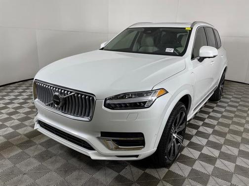 2024 Volvo XC90 Recharge Plug-In Hybrid T8 Plus 6 Passenger