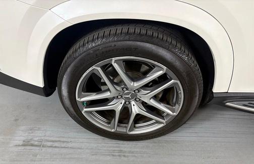 White 2022 Mercedes-Benz AMG GLE 53 Base