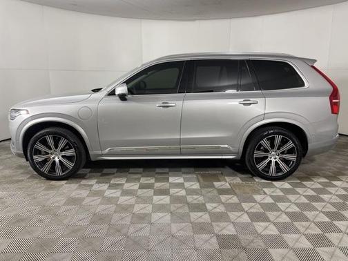 2024 Volvo XC90 Recharge Plug-In Hybrid T8 Ultimate 6-Seater