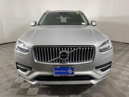 2024 Volvo XC90 Recharge Plug-In Hybrid T8 Ultimate 6-Seater