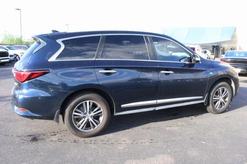 2017 INFINITI QX60 Base