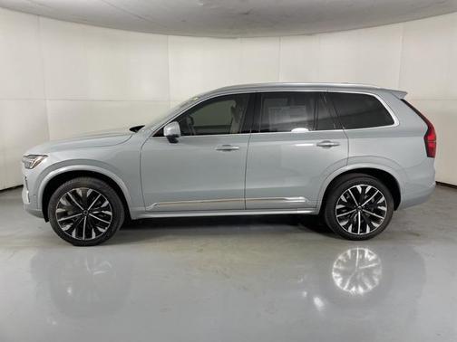 2026 Volvo XC90 B6 Ultra 7-Seater