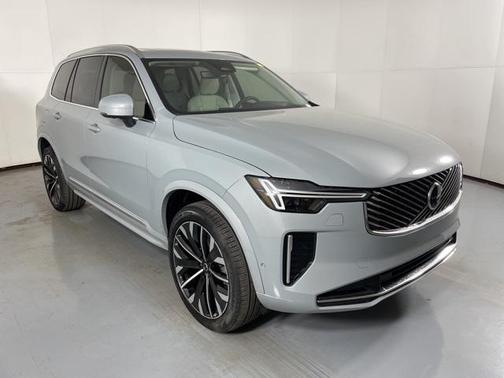 2026 Volvo XC90 B6 Ultra 7-Seater