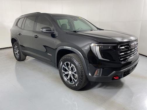 2024 GMC Acadia AT4