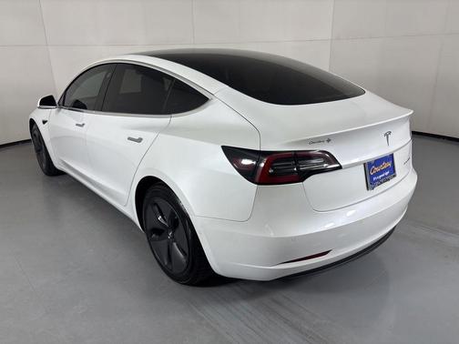 White 2019 Tesla Model 3 Long Range