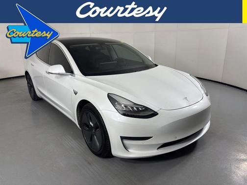 White 2019 Tesla Model 3 Long Range