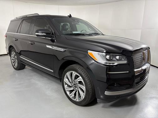 2024 Lincoln Navigator Reserve