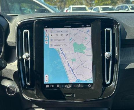 2023 Volvo XC40 B5 Core