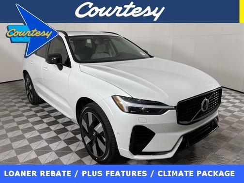 2024 Volvo XC60 Recharge Plug-In Hybrid T8 Plus Dark Theme