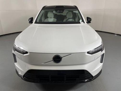 2025 Volvo EX90 Twin Motor Ultra