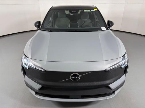 2026 Volvo EX30 TWIN MOTOR ULTRA