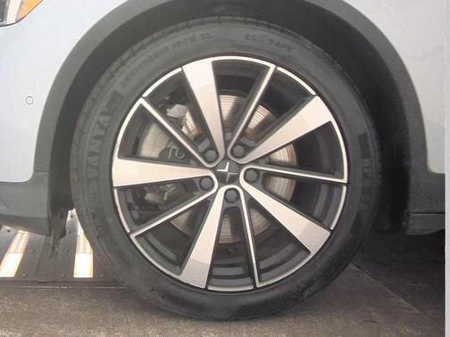 2021 Polestar 2 Launch Edition