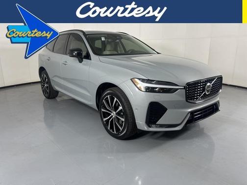2025 Volvo XC60 B5 AWD Plus