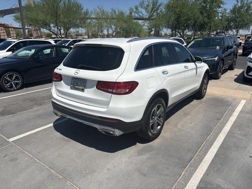 2017 Mercedes-Benz GLC 300 Base