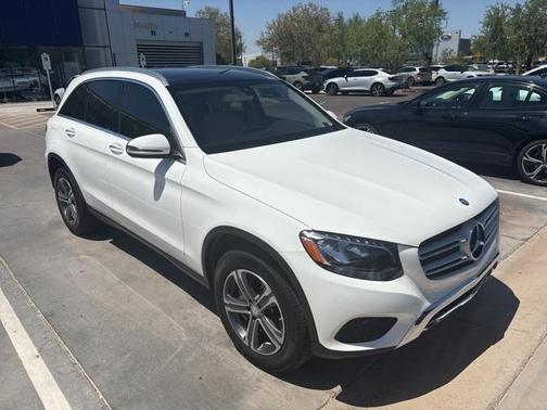 2017 Mercedes-Benz GLC 300 Base