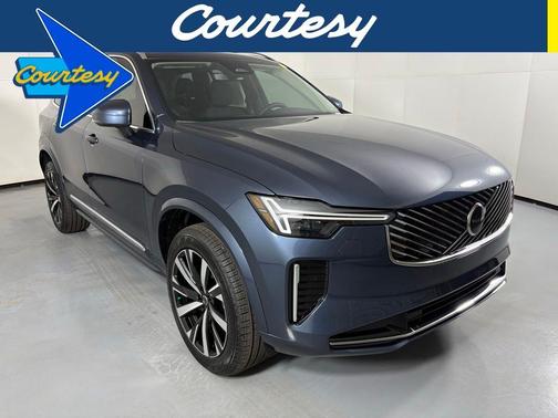 2026 Volvo XC90 B5 Core