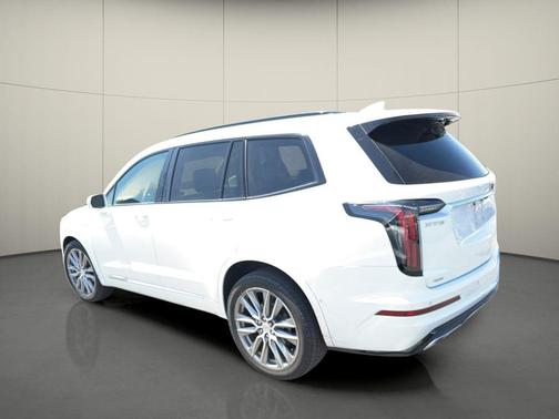 Crystal White Tri-Coat 2020 Cadillac XT6 Sport AWD