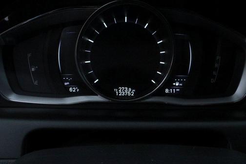 2015 Volvo XC60 T5 Platinum