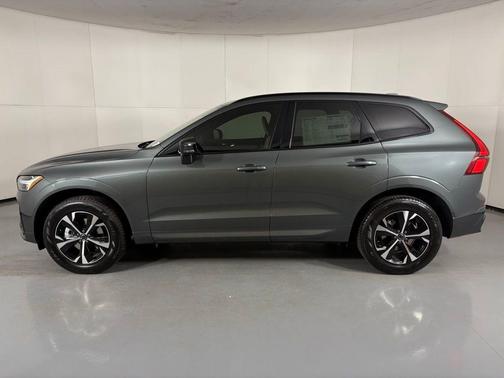 2026 Volvo XC60 B5 Core