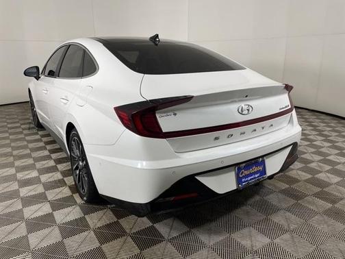 2022 Hyundai SONATA Limited