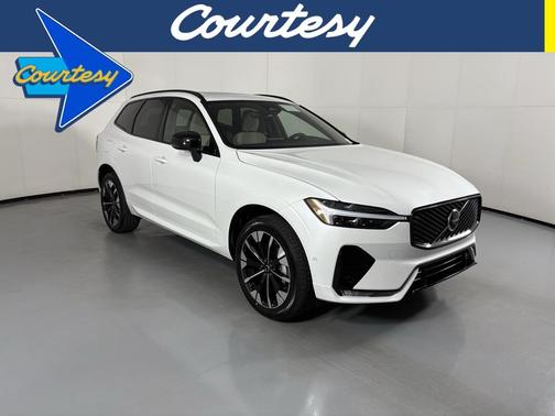 2026 Volvo XC60 B5 Plus