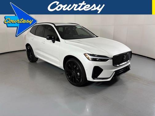 2026 Volvo XC60 B5 Ultra Black Edition