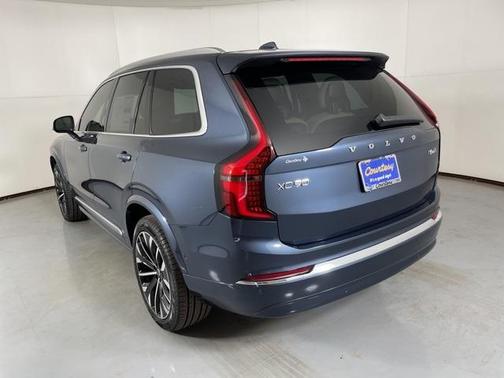 2026 Volvo XC90 B6 Plus 6-Seater